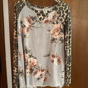 Sew in love long sleeve shirt. Size medium